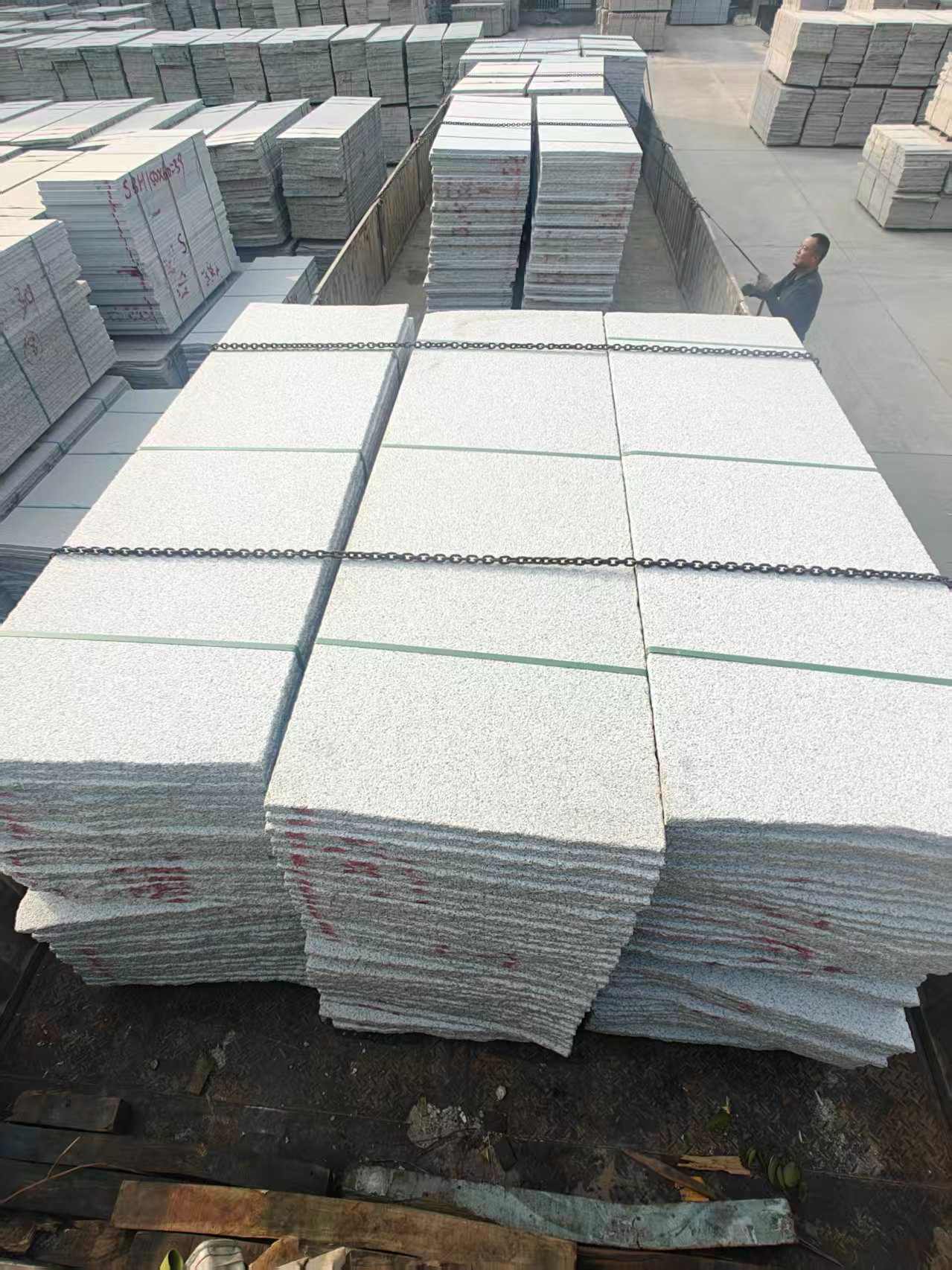 徐州芝麻白毛板，石材毛板