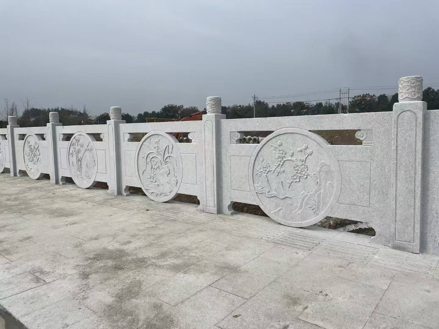徐州芝麻白河道栏杆 石材栏杆