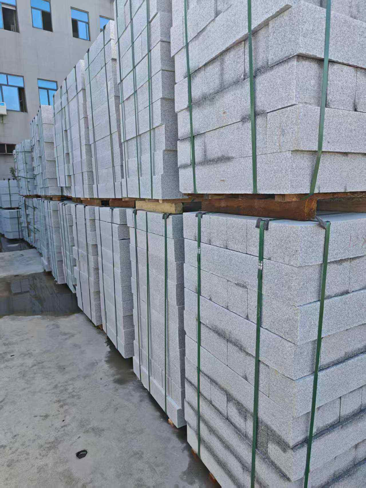 徐州芝麻白路牙石，路侧石